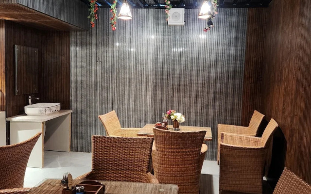 Hotel Shanti Plaza