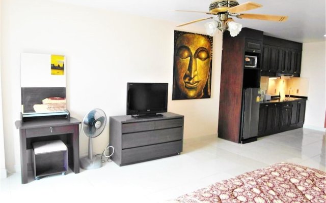 Spacious Studio View Talay 2