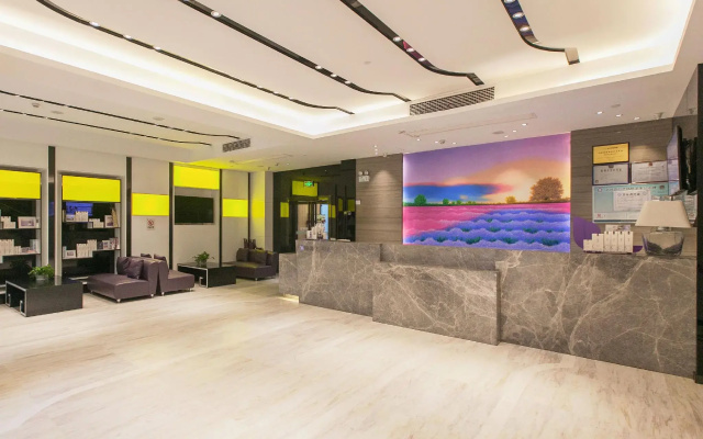 Lavande Hotel (Wuhan Wuchang Railway Station Square)