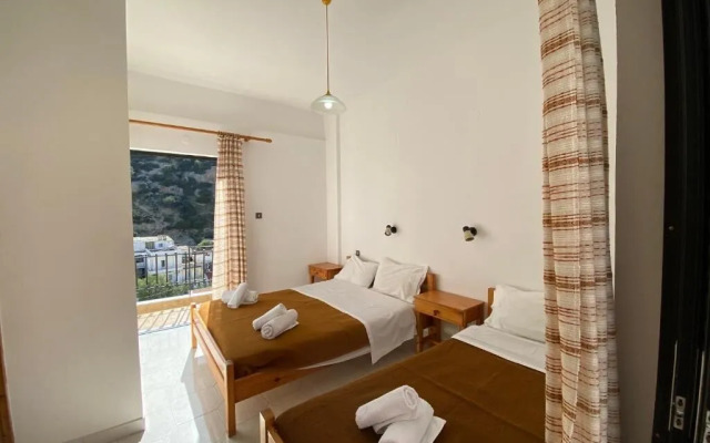 Argiro Studios And Apartments