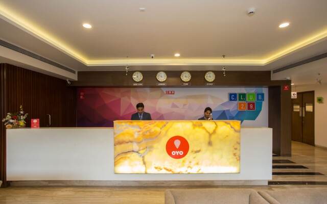 OYO 10881 Hotel Club 29