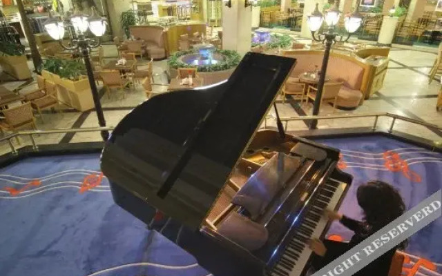 Shantou Longhu Hotel