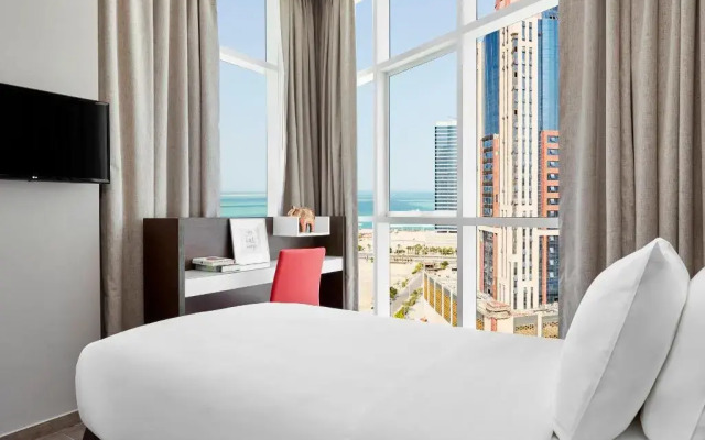 Staybridge Suites Doha Lusail by IHG