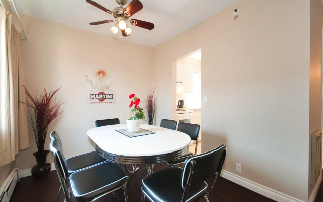 Rosellen Suites At Stanley Park