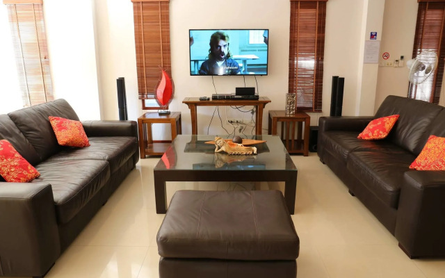 Thiva Pool Villa Hua Hin