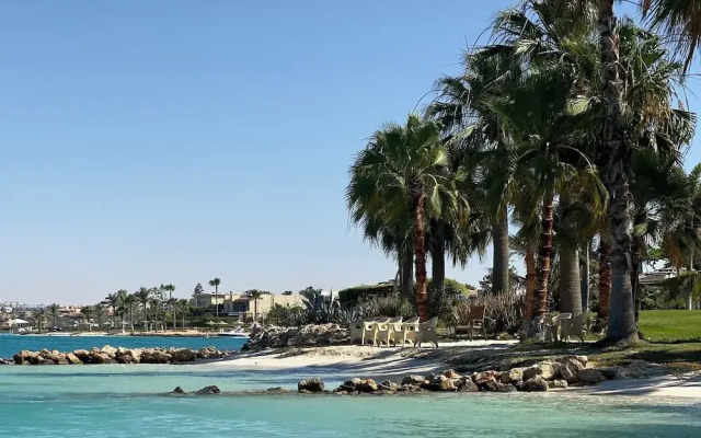 Marina Resort By Seven Seasons