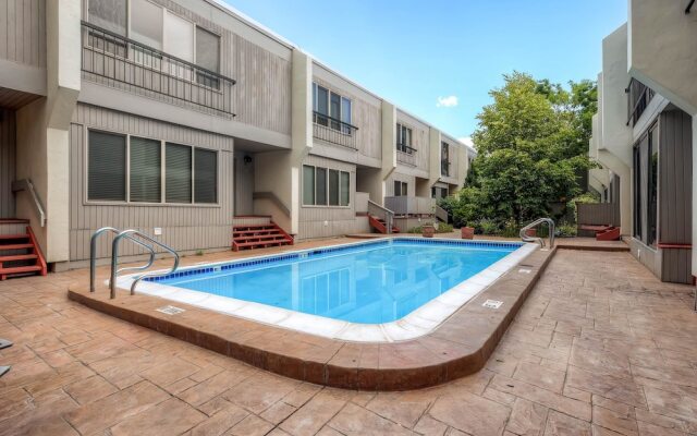 D027 4 Bedroom Apartment By Senstay