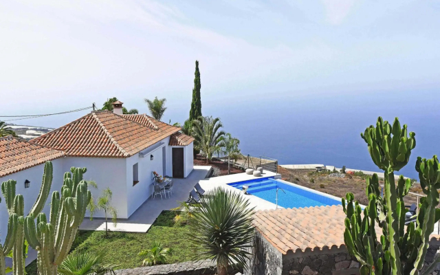 Villa Victoria