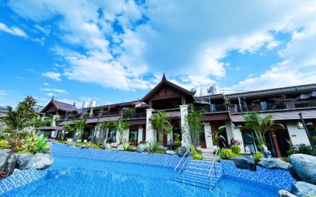MangShiFanxihuayanmingsu – Outside – Dehong