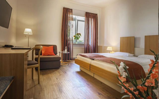 Dom Hotel Augsburg