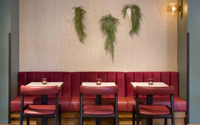 Premier Inn Oldham Central