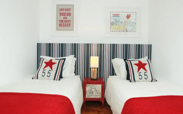 Fashionable and Modern Apartment - Cascais