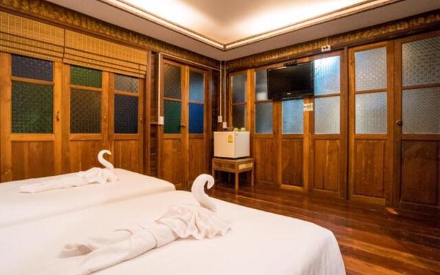 Capital O 916 Chill Chill D Pool Villa