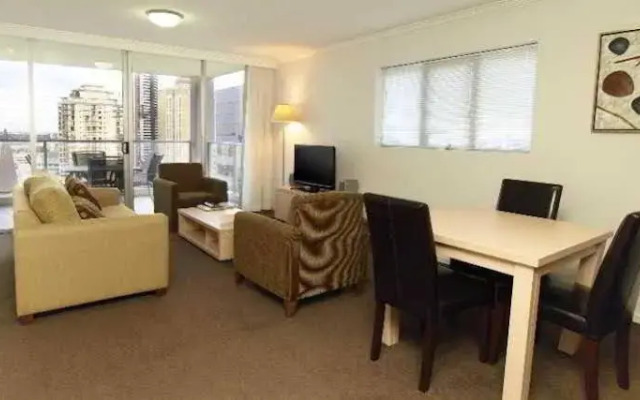 Oaks Lexicon Apartments