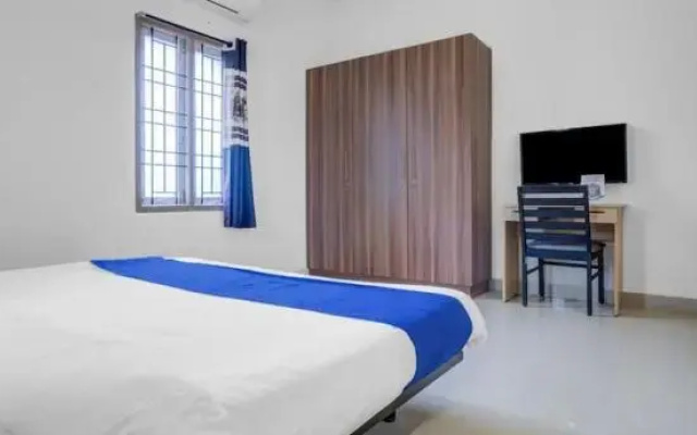 Silverkey Pallikaranai By OYO Rooms