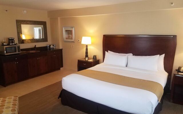 DoubleTree by Hilton Denver - Thornton