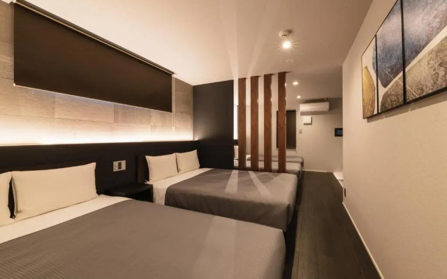 GRAND BASE Hakata Premium