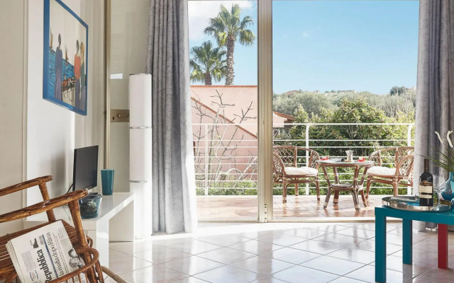Villa Marina blue, beach at 50 mt-Villa Marina Blue