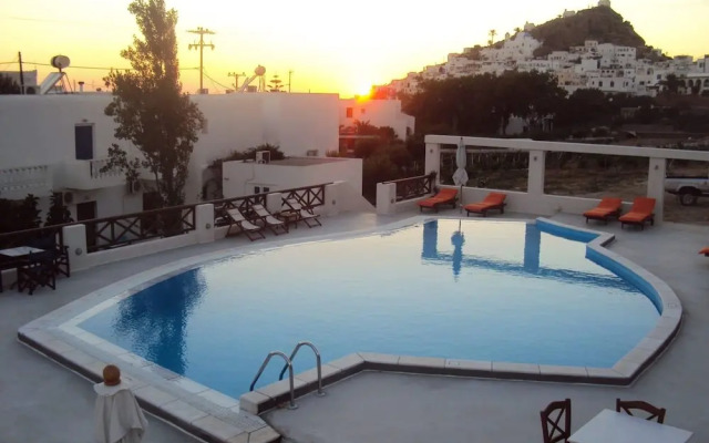 Golden Star Rooms