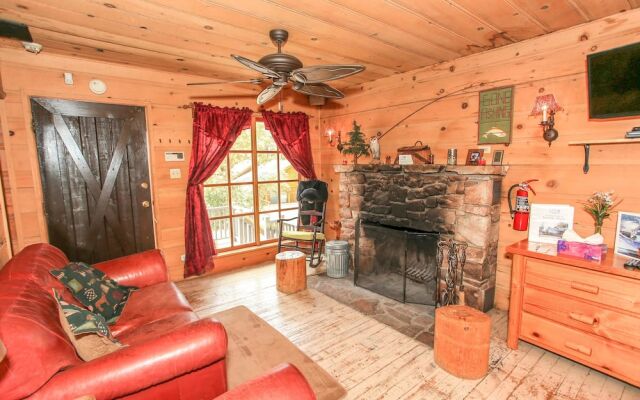 Serenity Slopes by Big Bear Cool Cabins