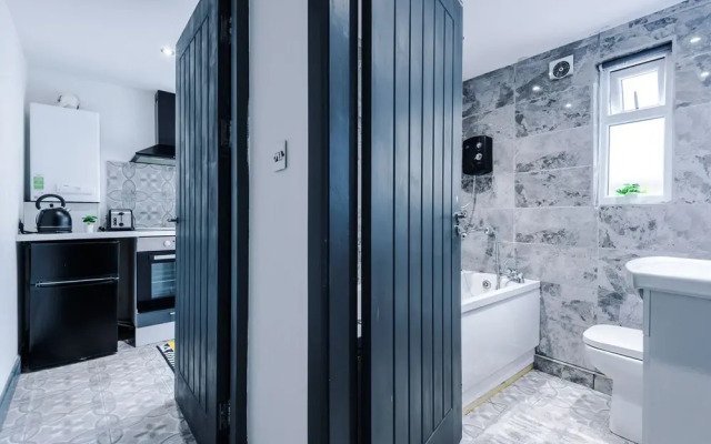 Empire Blackpool Apartments - 2 St Pauls Road