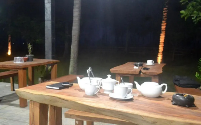 Gondang Beach Hotel