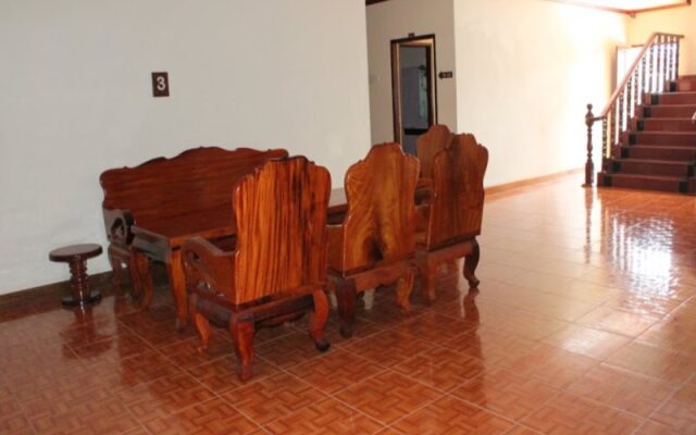 Dokchampa Hotel