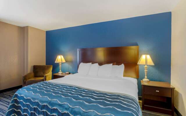 Comfort Inn & Suites