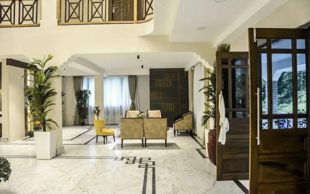 Udaan Olive Hotel & Spa Pelling