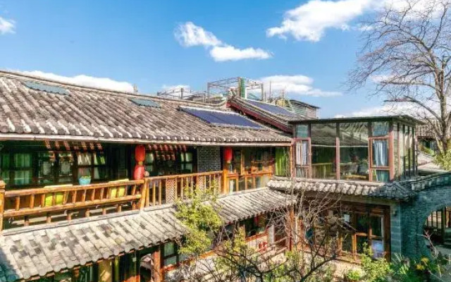 Yueshenghuo Inn