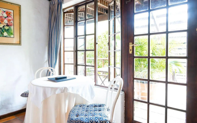 4 Wild Rose Country Lodge