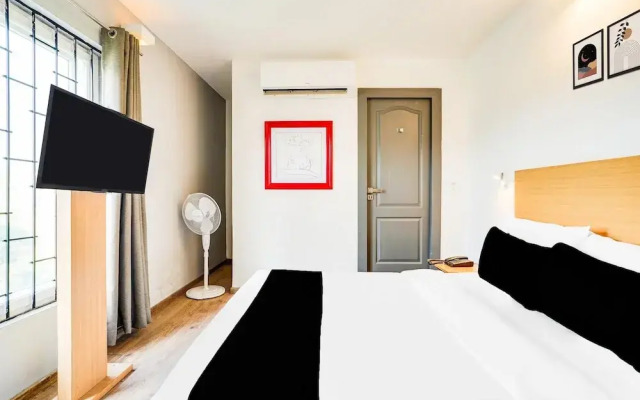 Modern Spacious Room Near Madiwala Lake BTM Layout