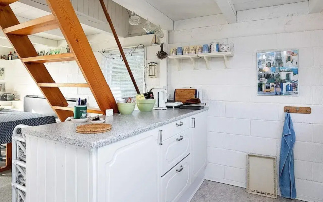 6 Person Holiday Home in Oksbol