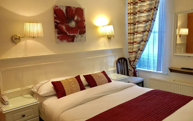 Dergvale Hotel