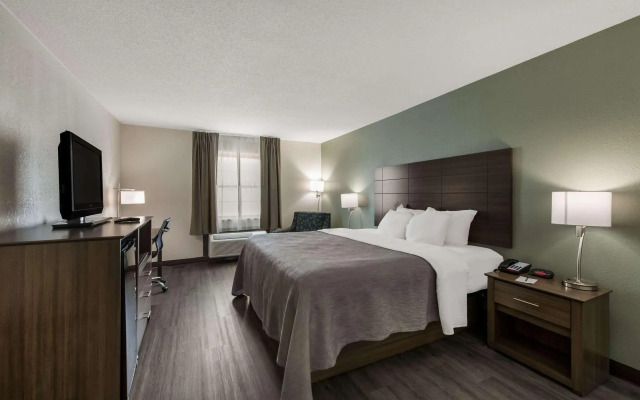 Quality Inn St. Louis Airport Hotel