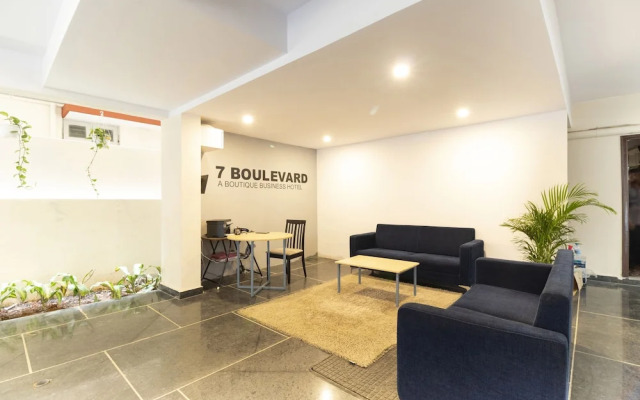 Capital O 46693 7 Boulevard