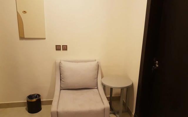 Laperla Hotel