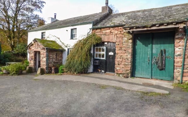 High Wallowbarrow Farm Cottage