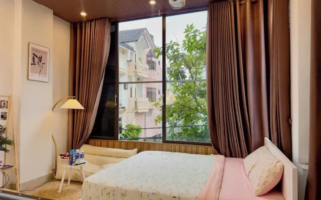 Corgi House Beachstay Da Nang