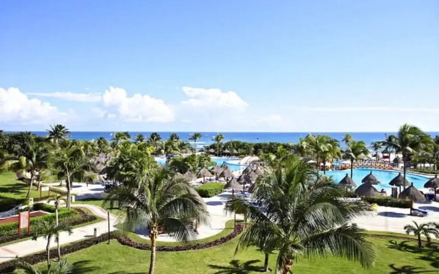 Kiin Luxury Condos Riviera Maya