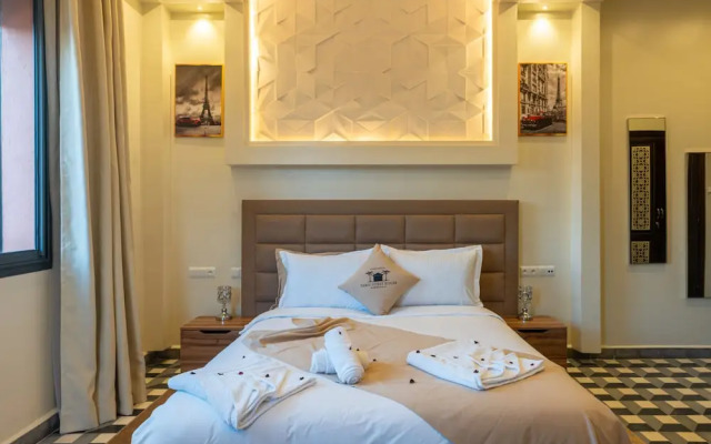 Yanis Guest House