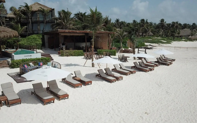 Akkuun Tulum Adults Only