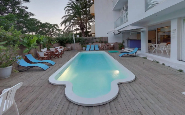 Lotus Rise Hotel