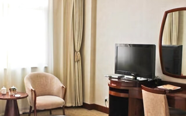 Tengzhou Huatai Hotel