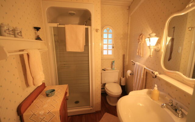 Stouffermill Bed & Breakfast