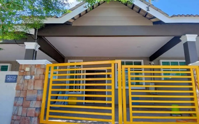 TheREHAT Homestay Kijal Terengganu