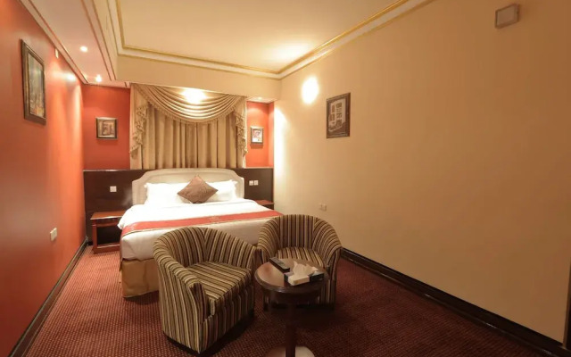 Mansour Grand Hotel