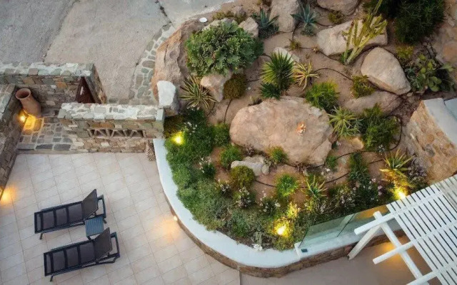 Romantic Mykonian Oasis Suite w Jacuzzi