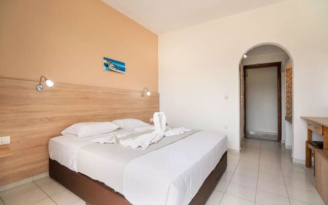 Sotirakis Hotel Studios