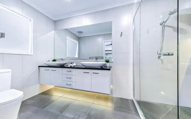 Airlie Beach Home
